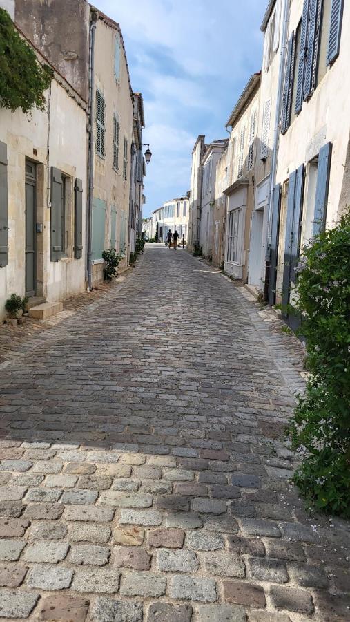 Отель La Martinoise Garden Сен-Мартен-де-Ре Экстерьер фото